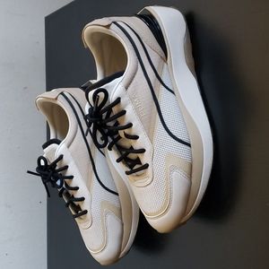 Puma Cruise Rider Sneakers